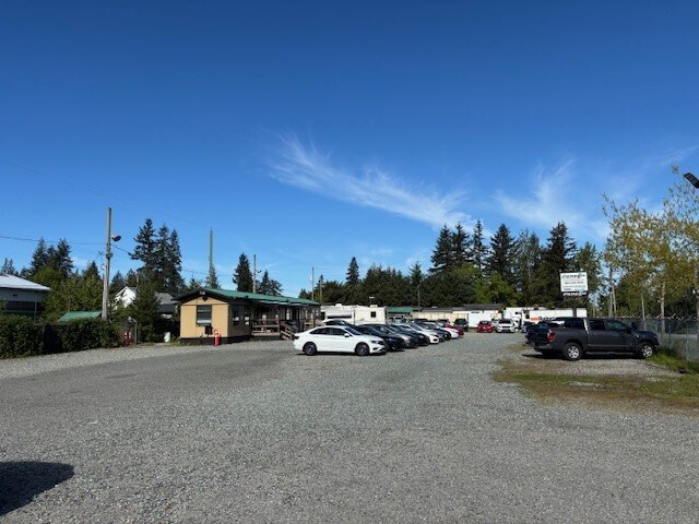 23904 Fraser Hwy, Langley, BC à vendre - Photo de l’immeuble – Image 3 sur 13