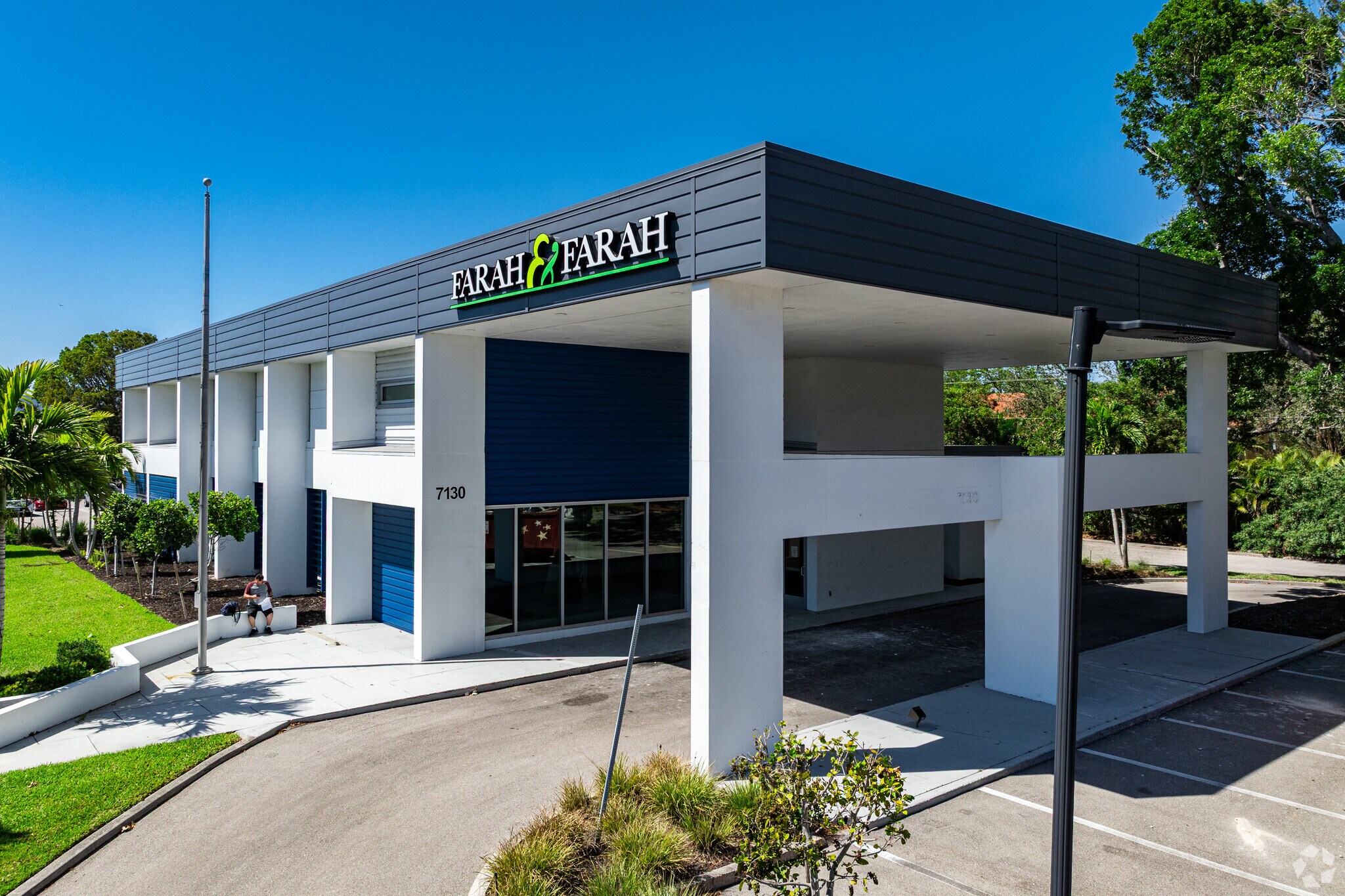 7130 College Pky, Fort Myers, FL à louer Photo principale– Image 1 sur 5