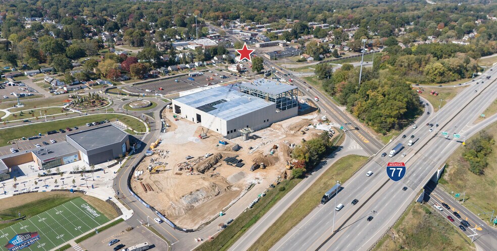 2700 Fulton Dr, Canton, OH à louer - Photo de l’immeuble – Image 2 sur 3