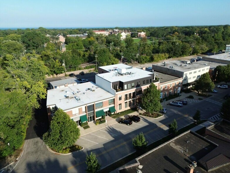 1401 N Western Ave, Lake Forest, IL à vendre - Photo de l’immeuble – Image 3 sur 24