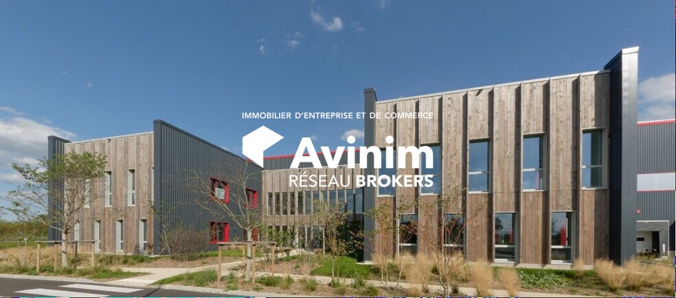 Industriel/Logistique dans Le Thillay à louer - Photo de l’immeuble – Image 3 sur 3