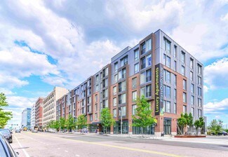 Plus de détails pour 407-415 D St, Boston, MA - Local commercial à louer