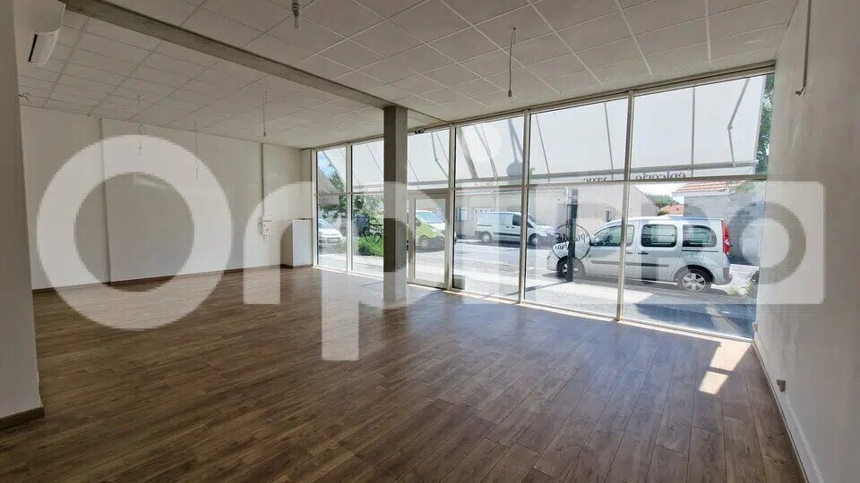 Local commercial dans Bègles à louer - Photo de l’immeuble – Image 1 sur 5