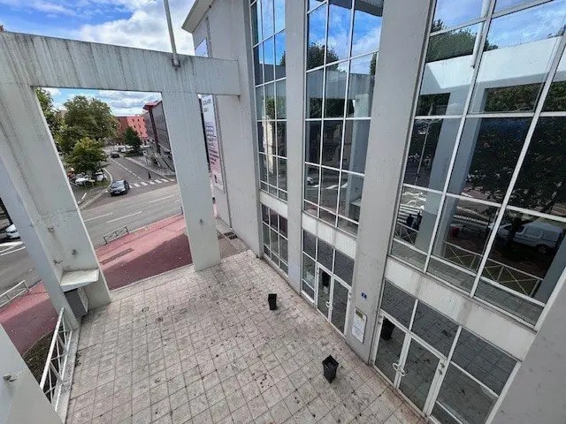 Bureau dans Chalon-sur-Saône à vendre - Photo de l’immeuble – Image 1 sur 6