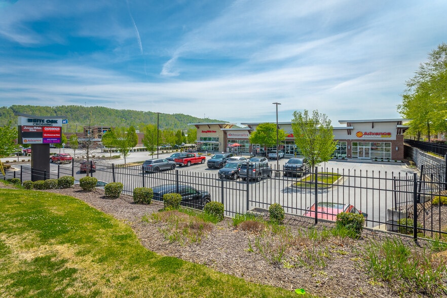 9232 Lee Hwy, Ooltewah, TN à louer - Photo principale – Image 1 sur 8