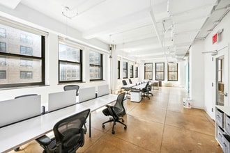 347 7th Ave, New York, NY à louer Photo intérieure– Image 1 sur 5