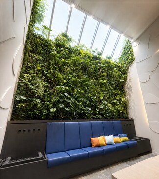 Plus de détails pour 242 E 58th St, New York, NY - Local commercial à louer