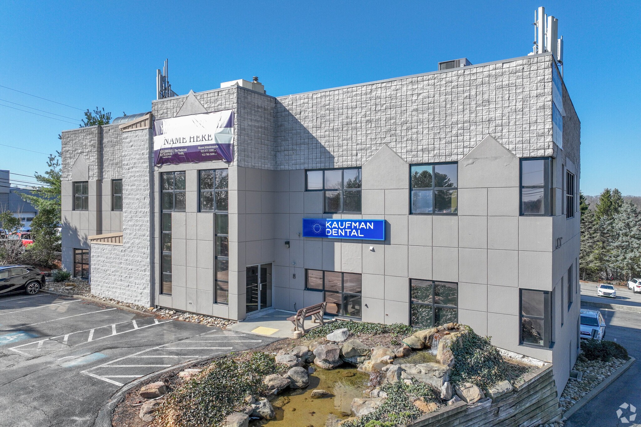 10431 Perry Hwy, Wexford, PA à louer Photo de l’immeuble– Image 1 sur 16