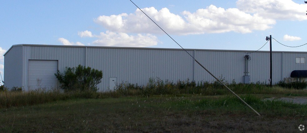 98 Dupree Dr, Buda, TX à louer - Photo de l’immeuble – Image 2 sur 3