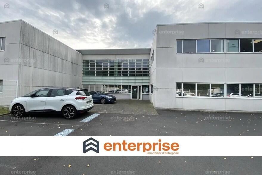 Bureau dans Lambersart à louer - Photo de l’immeuble – Image 1 sur 10
