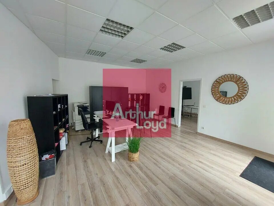 Local commercial dans Clermont-Ferrand à vendre Photo intérieure– Image 1 sur 8