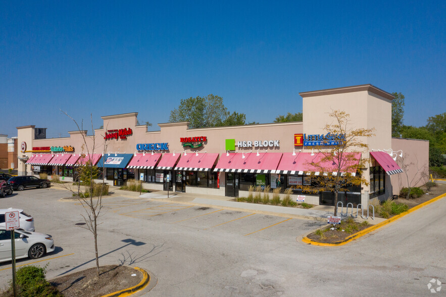 100-130 E Golf Rd, Schaumburg, IL à louer - Photo principale – Image 1 sur 5
