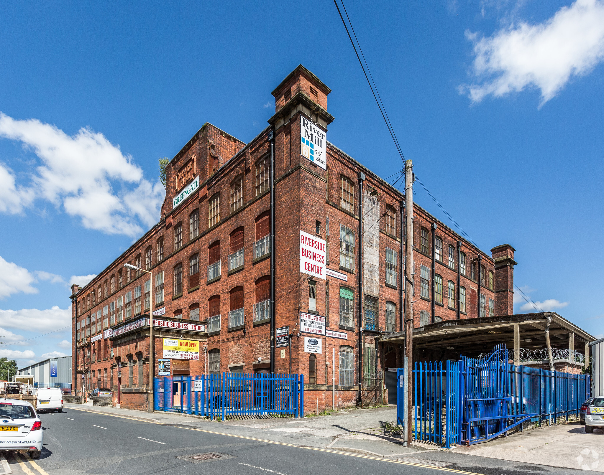 Park Rd, Dukinfield à vendre Photo de l’immeuble– Image 1 sur 8