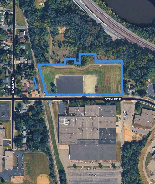 600 10th St E, Hastings, MN à vendre - Photo de l’immeuble – Image 1 sur 1
