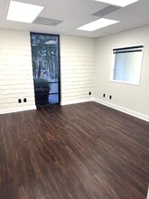 17337 Ventura Blvd, Encino, CA à louer Photo intérieure– Image 1 sur 5