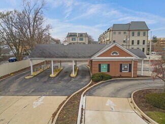 Plus de détails pour 507 S Washington St, Naperville, IL - Local commercial à louer