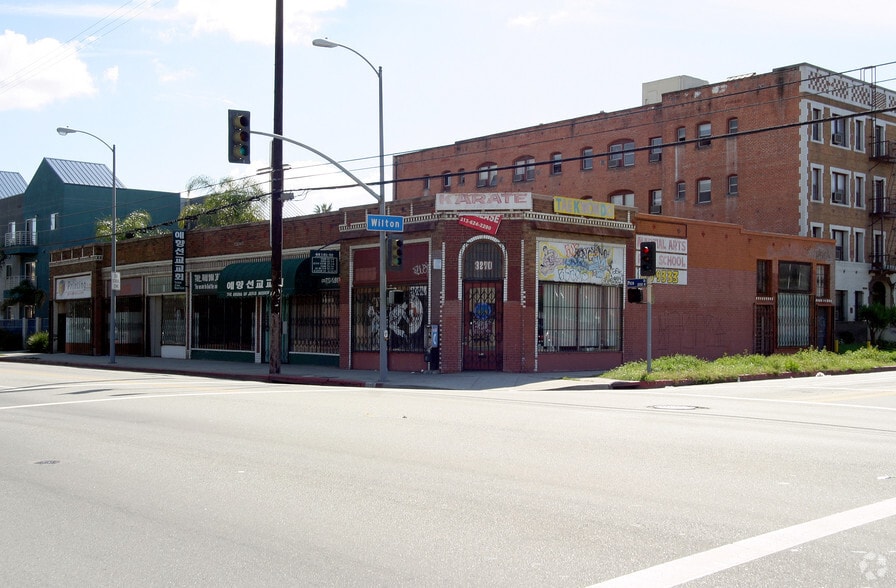 3260-3270 W Pico Blvd, Los Angeles, CA à louer - Photo de l’immeuble – Image 2 sur 5