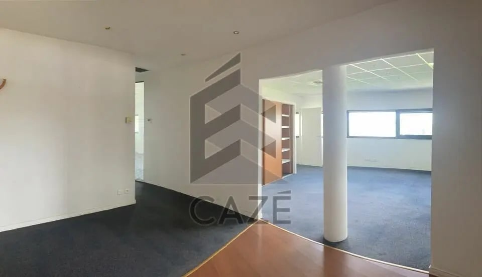 10 Allée Des Acacias, Mérignac à louer - Photo de l’immeuble – Image 2 sur 5