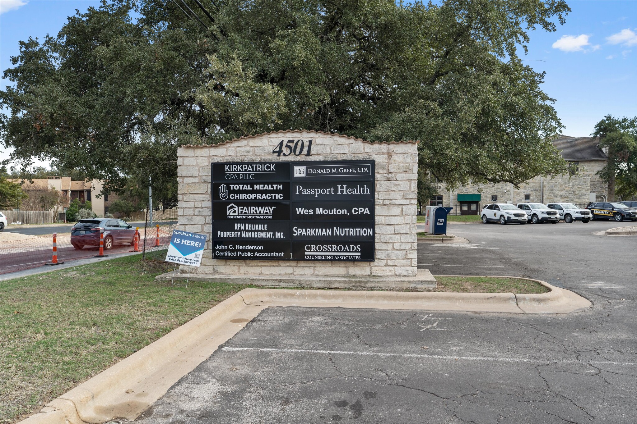 4501 Spicewood Springs Rd, Austin, TX à louer Photo intérieure– Image 1 sur 25