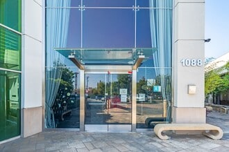 1088 S Baldwin Ave, Arcadia, CA à louer Photo intérieure– Image 2 sur 26