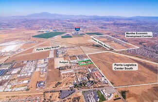Plus de détails pour 190 W Mapes Rd, Perris, CA - Terrain à vendre