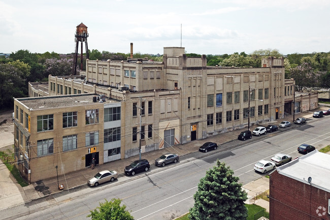 Plus de détails pour 300 E Godfrey Ave, Philadelphia, PA - Industriel/Logistique à louer