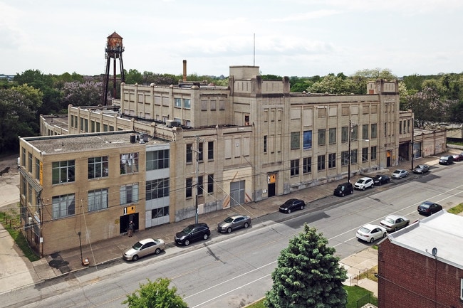Plus de détails pour 300 E Godfrey Ave, Philadelphia, PA - Industriel/Logistique à louer