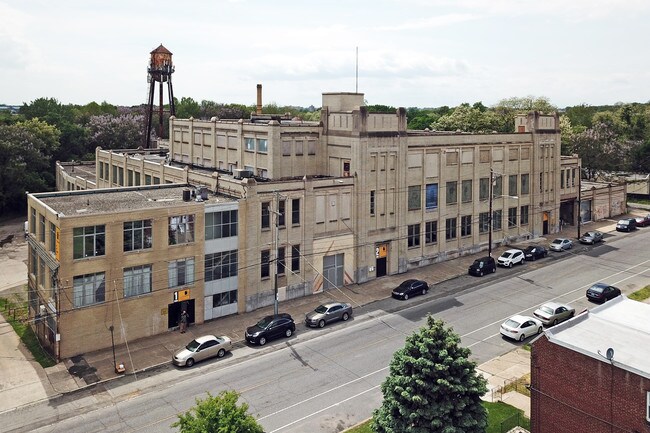 Plus de détails pour 300 E Godfrey Ave, Philadelphia, PA - Industriel/Logistique à vendre