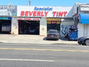 2817-2819 Beverly Blvd, Los Angeles, CA à louer Photo de l’immeuble– Image 1 sur 2