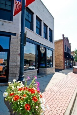 327-329 Waukegan Ave, Highwood, IL à louer - Photo de l’immeuble – Image 3 sur 4