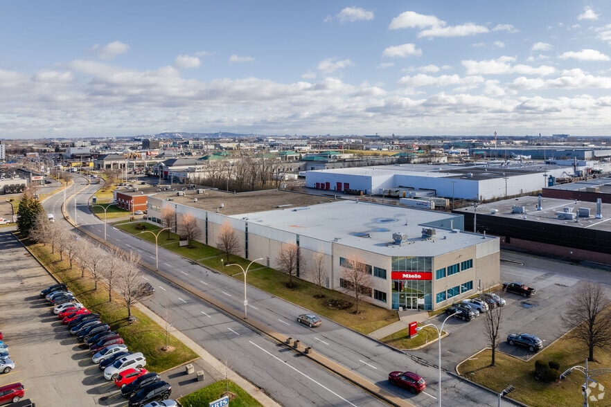 66-68 Boul Brunswick, Dollard-des-Ormeaux, QC à louer - Aérien – Image 2 sur 4