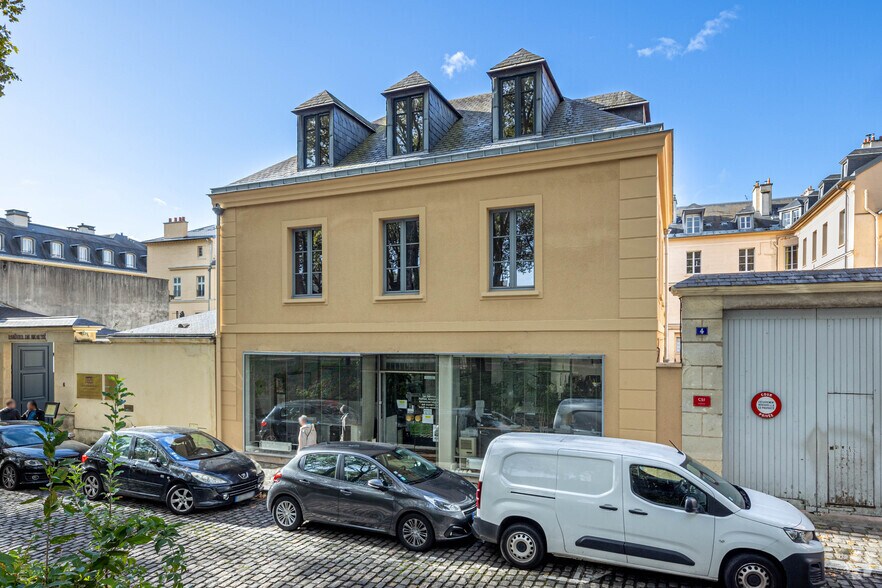Bureaux/Local commercial dans Versailles à louer - Photo de l’immeuble – Image 2 sur 2