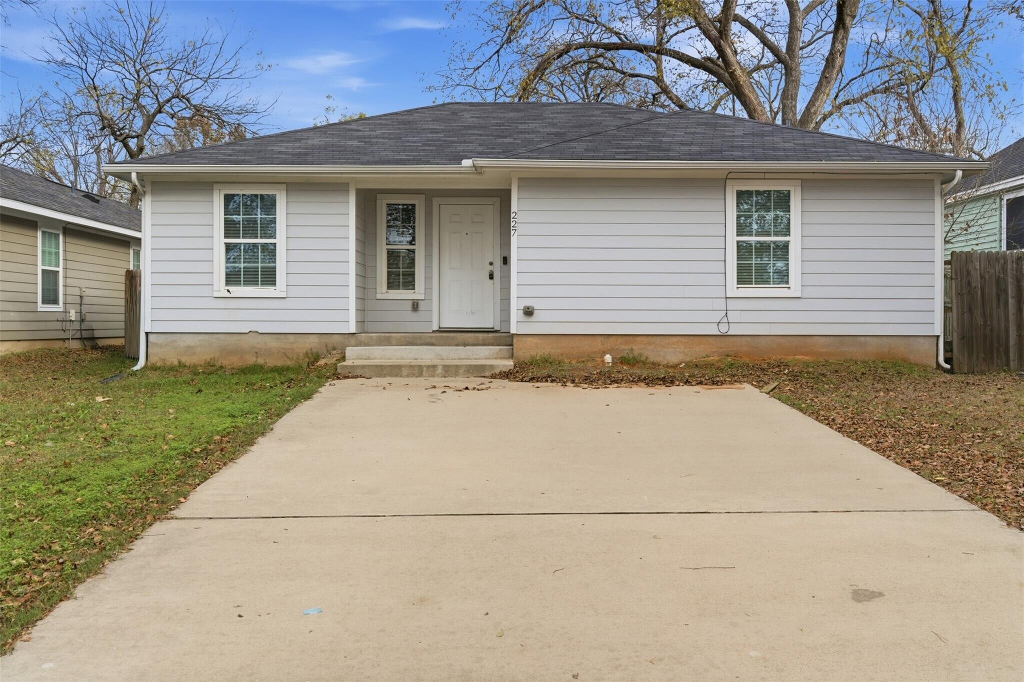 227 W Murray St, Denison, TX à vendre Photo principale– Image 1 sur 2