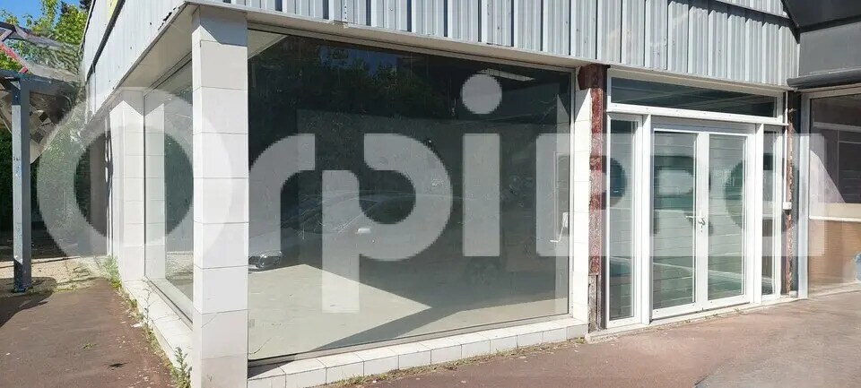 Local commercial dans Nogent-sur-Oise à louer - Photo de l’immeuble – Image 1 sur 6
