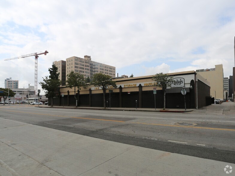 1001 S Hill St, Los Angeles, CA à vendre - Photo de l’immeuble – Image 2 sur 3