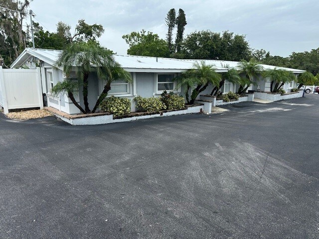 2535 Bee Ridge Rd, Sarasota, FL à louer - Photo de l’immeuble – Image 2 sur 5