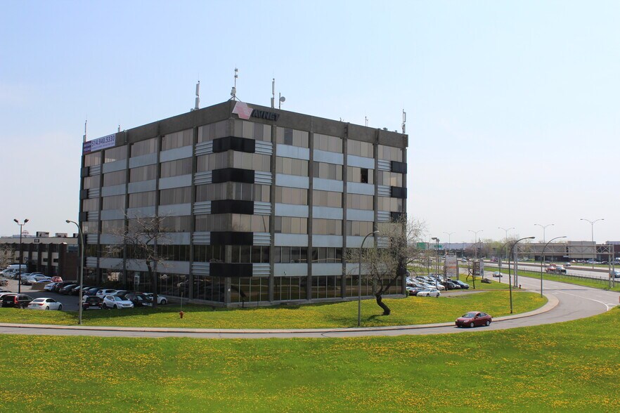 7575 Rte Transcanadienne, Montréal, QC à louer - Photo principale – Image 1 sur 4