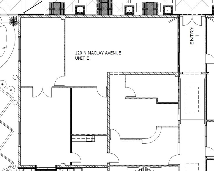 120 N Maclay Ave, San Fernando, CA à louer - Photo de l’immeuble – Image 2 sur 7