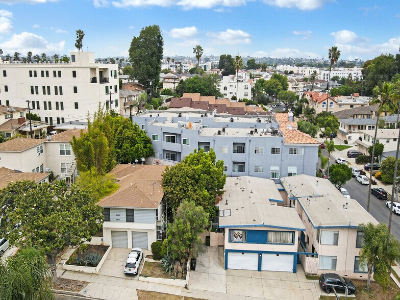 5401 Thornburn St, Los Angeles, CA à vendre - Photo de l’immeuble – Image 3 sur 8