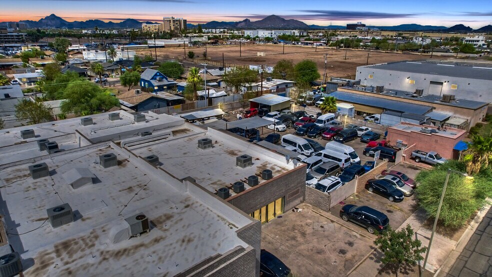 1634 E Washington St, Phoenix, AZ à vendre - Photo de l’immeuble – Image 3 sur 4