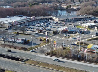 Plus de détails pour 425 Center St, Ludlow, MA - Local commercial à louer