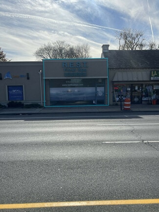 Plus de détails pour 442 Sunrise Hwy, Rockville Centre, NY - Local commercial à vendre