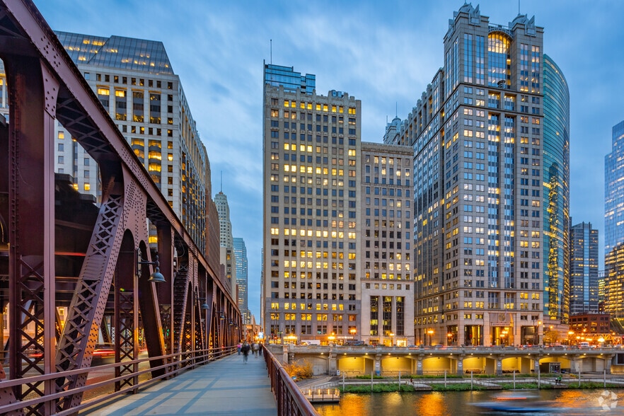 205 W Wacker Dr, Chicago, IL à vendre - Photo principale – Image 1 sur 19