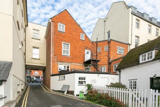 Plus de détails pour 7 High St, Marlborough - Bureau à louer