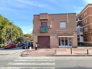 Plus de détails pour Local commercial à louer