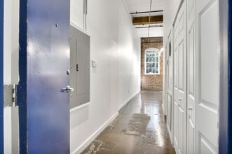 887 W Marietta St NW, Atlanta, GA à louer Photo intérieure– Image 2 sur 10