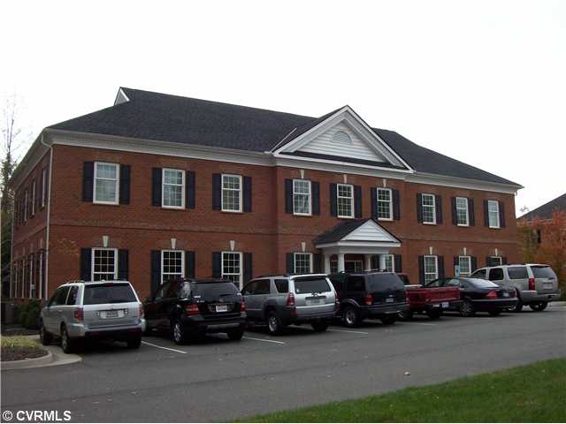 9235 Shady Grove Rd, Mechanicsville, VA à vendre - Photo de l’immeuble – Image 3 sur 7