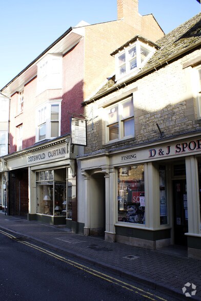 Cricklade St, Cirencester à louer - Photo de l’immeuble – Image 3 sur 5