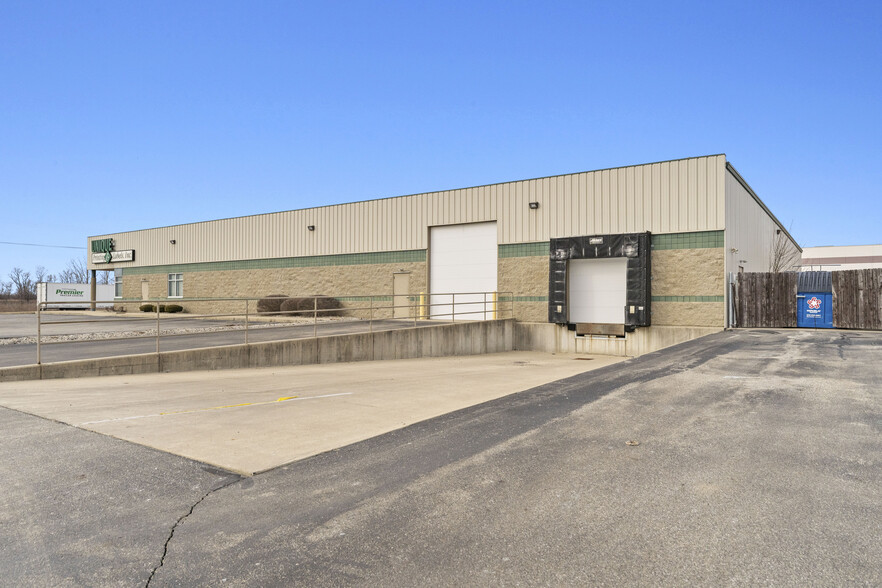 2181 Royal Dr, Greenfield, IN à louer - Photo de l’immeuble – Image 3 sur 18