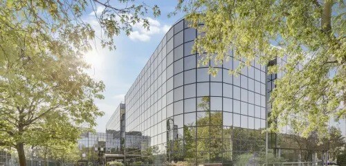 18 Rue Grange Dame Rose, Vélizy-Villacoublay à louer Photo principale– Image 1 sur 5